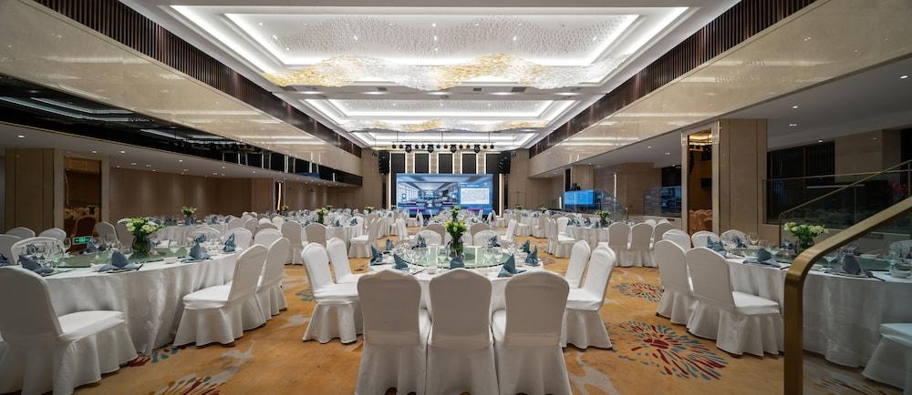 Minshan Lhasa Grand Hotel Chengdu Zewnętrze zdjęcie